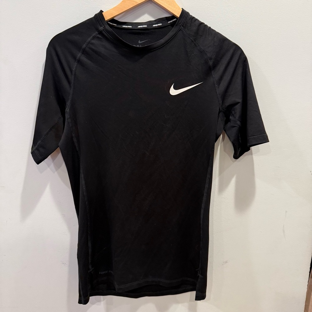Nike Pro Short Sleeve Compression Shirt – Black, Men’s Small